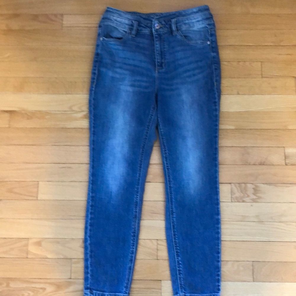 Dynamite High Rise Women’s Jeans - Medium Blue Wash